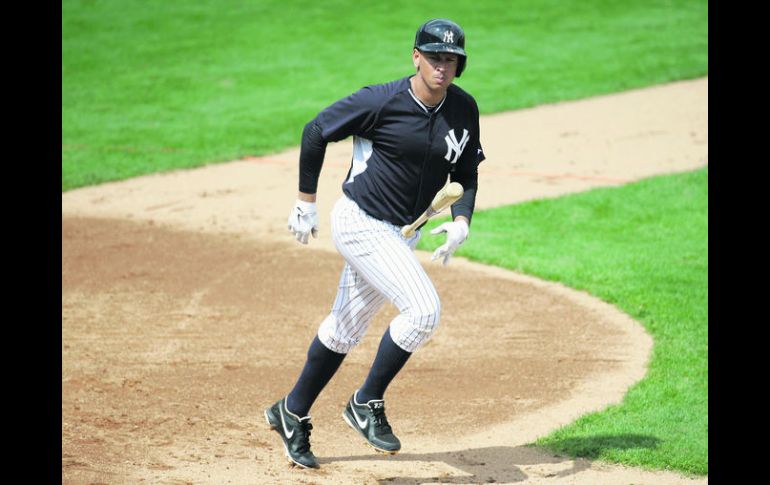 Regreso. El jugador de los Yanquis de New York, Alex Rodríguez, en un campo de prácticas en Florida. AP /