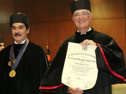 Ricardo Salinas Pliego recibe el Honoris Causa. NTX / ESPECIAL