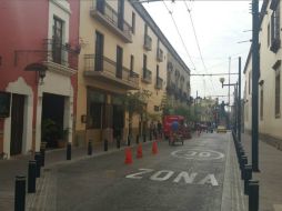 Hoy, la calle Pino Suárez luce sin automóviles de legisladores. EL INFORMADOR / J. Lomelí