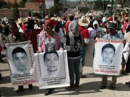 El contingente ocupa el sentido norte-sur de la vía de cobro. EFE / ARCHIVO