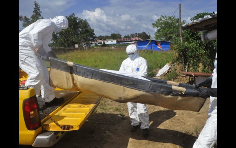 En Sierra Leona 11 mil 677 personas fueron contaminadas, de las cuales tres mil 655 murieron. AP / ARCHIVO