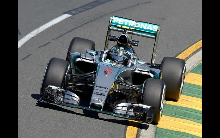 Nico Rosberg terminó en el primer sitio de la práctica con un tiempo de 1:29.557. AFP / M. Fairclough