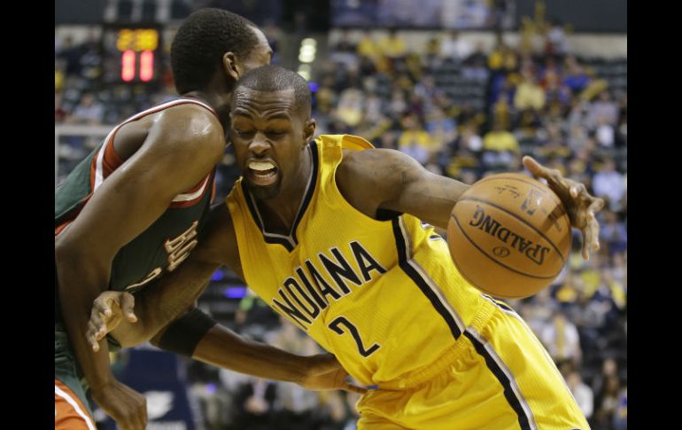 Rodney Stuckey colaboró con 25 puntos para el triunfo de los Pacers ayer por la noche. AP / D. Cummings