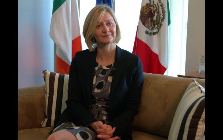 La embajadora de la República de Irlanda en México, Sonja Hyland, subraya que han mejorado las relaciones entre ambos países. NTX / N. Tavira