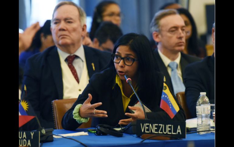 Delcy Rodríguez señala ante la OEA que Estados Unidos quiere apoderarse de la mayor reserva de petróleo en el mundo. EFE / L. Nolly