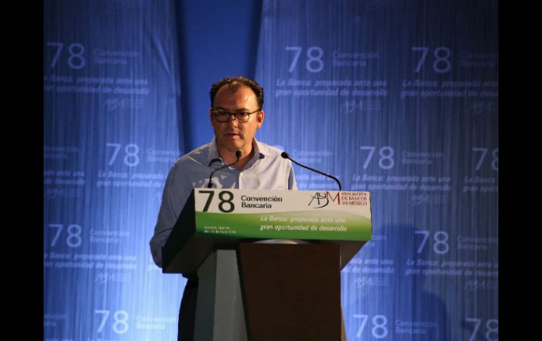 En la 78 Convención Bancaria, el secretario de Hacienda dice que la política fiscal debe ser uno de los bastiones de la estabilidad. EFE / C. A. Carbajal