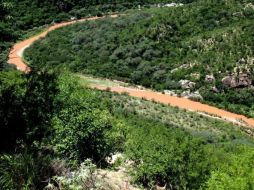 La empresa no contaba con la licencia ambiental única actualizada; no había instalado plataformas ni puertos de muestreo. AP / ARCHIVO