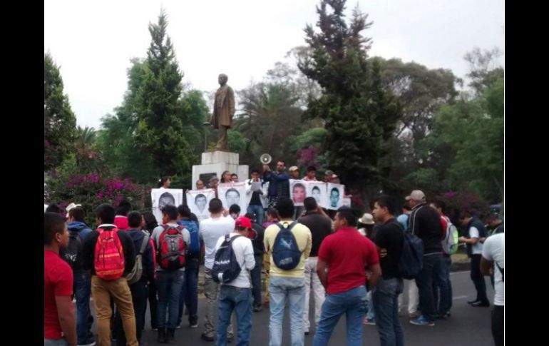 Las movilizaciones de la CETEG han propiciado un rechazo total de la sociedad en su conjunto: coordinador de la bancada del PVEM. SUN / F. Ramírez