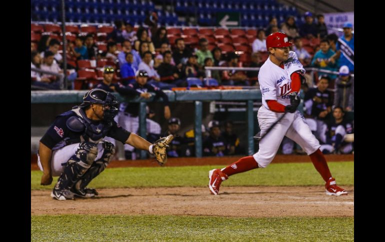 Acción del juego entre Rieleros y Diablos Rojos celebrado en el Estadio de los Charros. EL INFORMADOR / A. Hernández