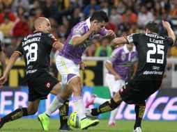 Al finalizar el medio tiempo, Leones Negros iba perdiendo 0-1 ante Chiapas. EFE / U. Ruiz