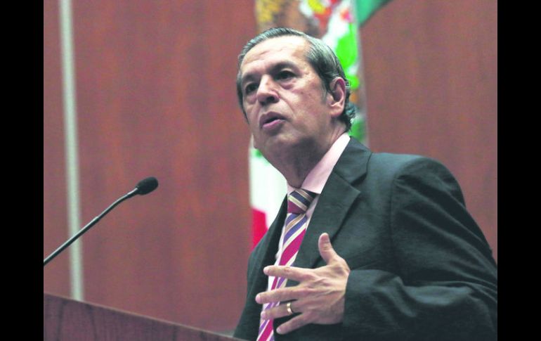 El gobernador interino, Rogelio Ortega Martínez, reconoce que hay problemas en Chilpancingo y Tlapa. EFE /