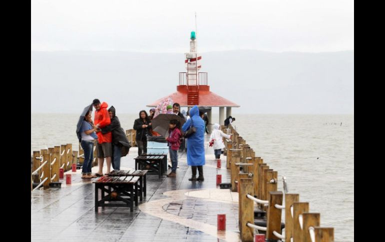 El pronóstico para que Chapala concluya el 2015 con un nivel óptimo aún no está determinado. Dependerá del temporal de este año. EL INFORMADOR / ARCHIVO