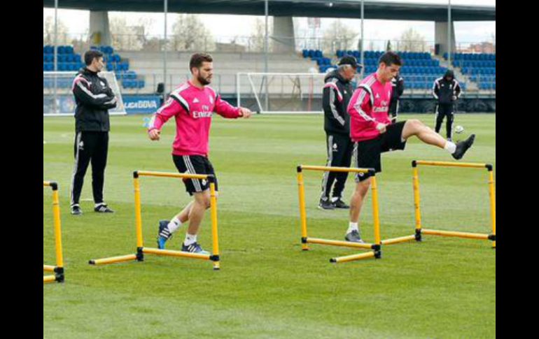 James ya lleva mes y medio en proceso de recuperación. TWITTER / @Realmadrid