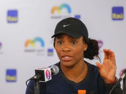 Serena ofrece una rueda de prensa previo a su primer juego en el Abierto de tenis de Miami en Florida, Estados Unidos. EFE / E. Lesser