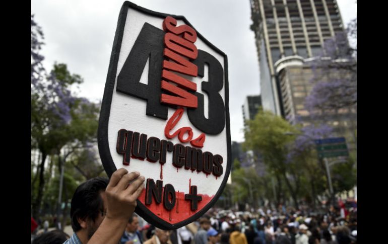 Advierten que despegarán la propaganda de los candidatos de todos los partidos como protesta. AFP /