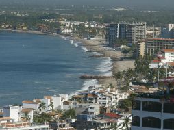 Puerto Vallarta, Costa Alegre, Barra de Navidad y Careyes reciben una gran cantidad de turistas nacionales y extranjeros. EL INFORMADOR / ARCHIVO