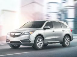 Al día. Más allá de un cambio sustancial en el diseño exterior, Acura apuesta por dotar de confort y tecnología a la MDX. ESPECIAL / Acura