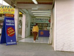 Según la Encuesta de Percepción Ciudadana 2014 de Jalisco Cómo Vamos, cinco de cada 10 tapatíos han consultado a un médico de farmacia. EL INFORMADOR / ARCHIVO