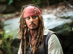 La película vuelve a ser protagonizada por Johnny Depp quien interpreta al 'Capitán Jack Sparrow'. ESPECIAL / Disney