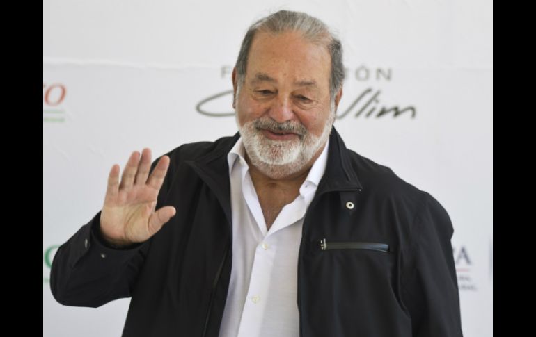 El grupo encabezado por Carlos Slim decidió desincorporación y venta de activos en favor de operador independiente. AFP / ARCHIVO