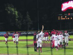 Duelo de pretemporada. Diablos Rojos venció el martes a los Guerreros de Oaxaca. NTX / T. Colón