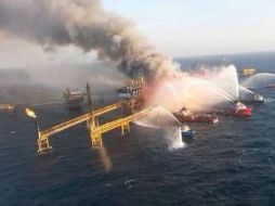 El incendio en la plataforma petrolera de Pemex causó la muerte de cuatro trabajadores. NTX / ARCHIVO