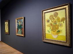 La prohibición en el museo Van Gogh  responde a la tensión entre aquellos que desean fotografiarse y quienes quieren ver las pinturas. EL INFORMADOR / ARCHIVO