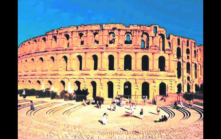 El imponente coliseo romano de El Djem en Túnez. EL INFORMADOR / P. Fernández