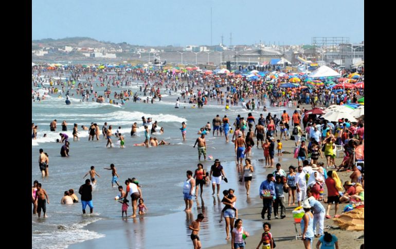 Piden a bañistas tomar precauciones, ya que las playas son tan seguras como uno quiere. NTX / ARCHIVO