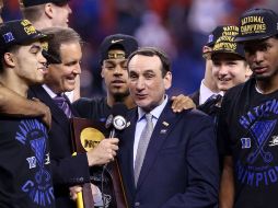 El entrenador de Blue Devils, Mike Krzyzewski, también obtuvo su quinto título a nivel personal. AFP / A. Lyons