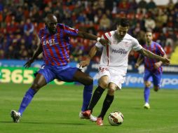 El Levante puso el futbol y el Sevilla los goles en el Ciutat de Valencia. AFP / J. Jordan