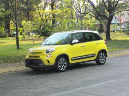 La Fiat 500L está disponible en una sola versión, cuenta con techo panorámico y sonido Beats. EL INFORMADOR / M. Castillo