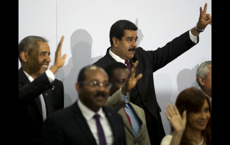 El encuentro con Barack fue serio y franco, afirma el mandatario de Venezuela. AP / M. Castillo