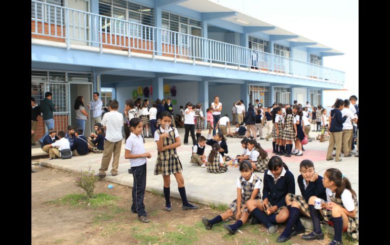 La convivencia en los centros escolares se basa en la relación que existe entre estudiantes y maestros. EL INFORMADOR / ARCHIVO