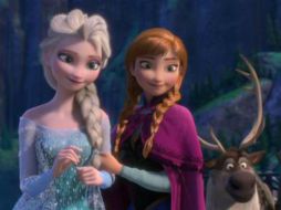 El tema 'Let it Go' de Frozen es interpretada en sus diversas versiones por Idina Menzel y Demi Lovato. TWITTER / @Disney