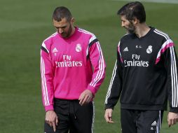 Karim Benzema arrastra molestias en su rodilla derecha. EFE / Ballesteros