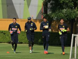 Para el duelo ante el Querétaro, Oribe Peralta y Moisés Muñoz estarán ausentes por lesión. TWITTER / @CF_America