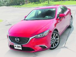 La apuesta visual del Mazda6 es atractiva. En este apartado se desmarca de sus competidores en el segmento de sedanes medianos. EL INFORMADOR / M. Castillo