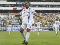 En su primera visita al Estadio Azteca, el brasileño suma dos goles con el Querétaro. MEXSPORT / O. Martínez