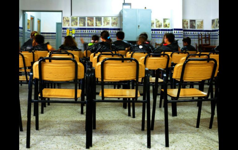 No se ha llegado a 20% de los 100 mil alumnos y docentes en tránsito que se proyecta que estudiarían el idioma. AFP / ARCHIVO