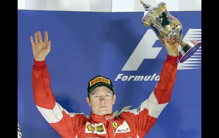 Raikkonen rebasó en los últimos minutos a Nico Rosberg para meterse en el segundo lugar y asegurar su primer podio desde el 2013. EFE / S. Suki