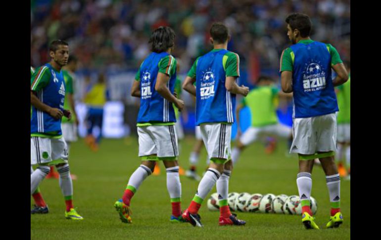 El Tri utilizó los uniformes en color negro y blanco en los tres partidos que ha disputado. TWITTER / @miseleccionmx