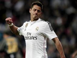 'Chicharito' Hernández se puede haber ganado el puesto por la lesión de Benzema, menciona Herrera. NTX / ARCHIVO