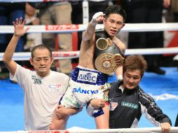 Ioka es el segundo boxeador japonés que gana títulos mundiales en tres categorías distintas. AFP / J. Press