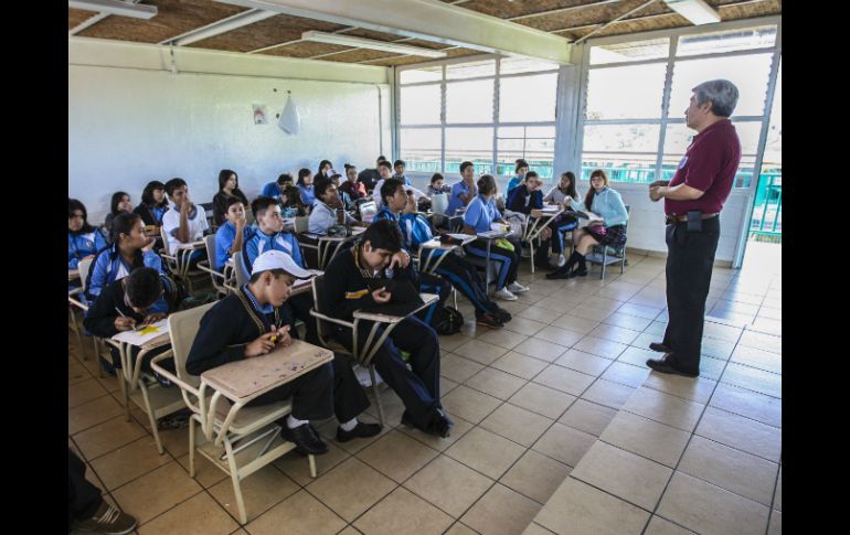 Sólo el 1.1 por ciento de los jóvenes de secundaria tienen excelencia en matemáticas. EL INFORMADOR / ARCHIVO