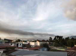 Están a la espera de saber si se podrían ver afectados vuelos con destino al aeropuerto. AFP / E. Becerra