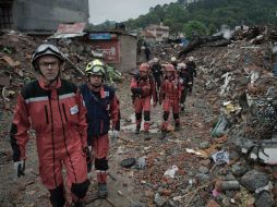 La ayuda no ha dejado de llegar a las zonas afectadas, pero el nivel de destrucción es tal que los socorristas no se dan abasto. AFP / N. Asfouri