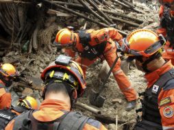 El rescate del menor llamado Pema Lama duró cuatro horas en las que dijo sentirse muy angustiado. AP / B. Rai