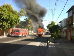 Esta mañana se reportaron incendios de unidades de transporte público en la ZMG. EL INFORMADOR /