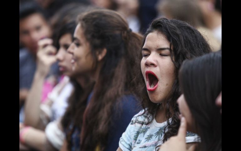 No dormir lo suficiente y tener jordanas pesadas o estresantes puede llevar a generar las bolsitas oscuras debajo de los ojos. EL INFORMADOR / ARCHIVO